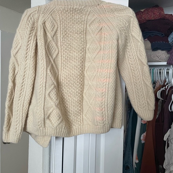 Cozy Cream Cable Knit Sweater - Picture 4 of 4